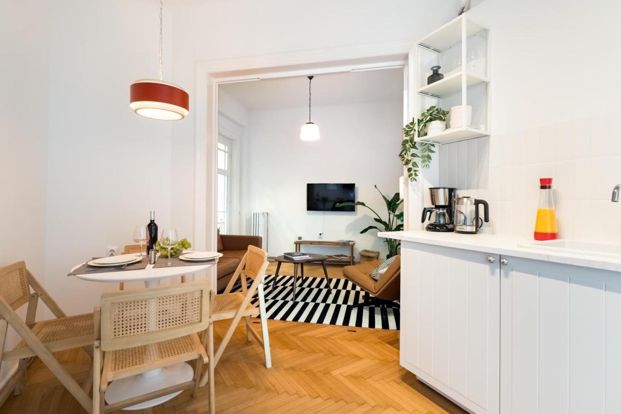 Cismigiu Serenity: 1Br Flat With Scenic Balcony Βουκουρέστι Εξωτερικό φωτογραφία