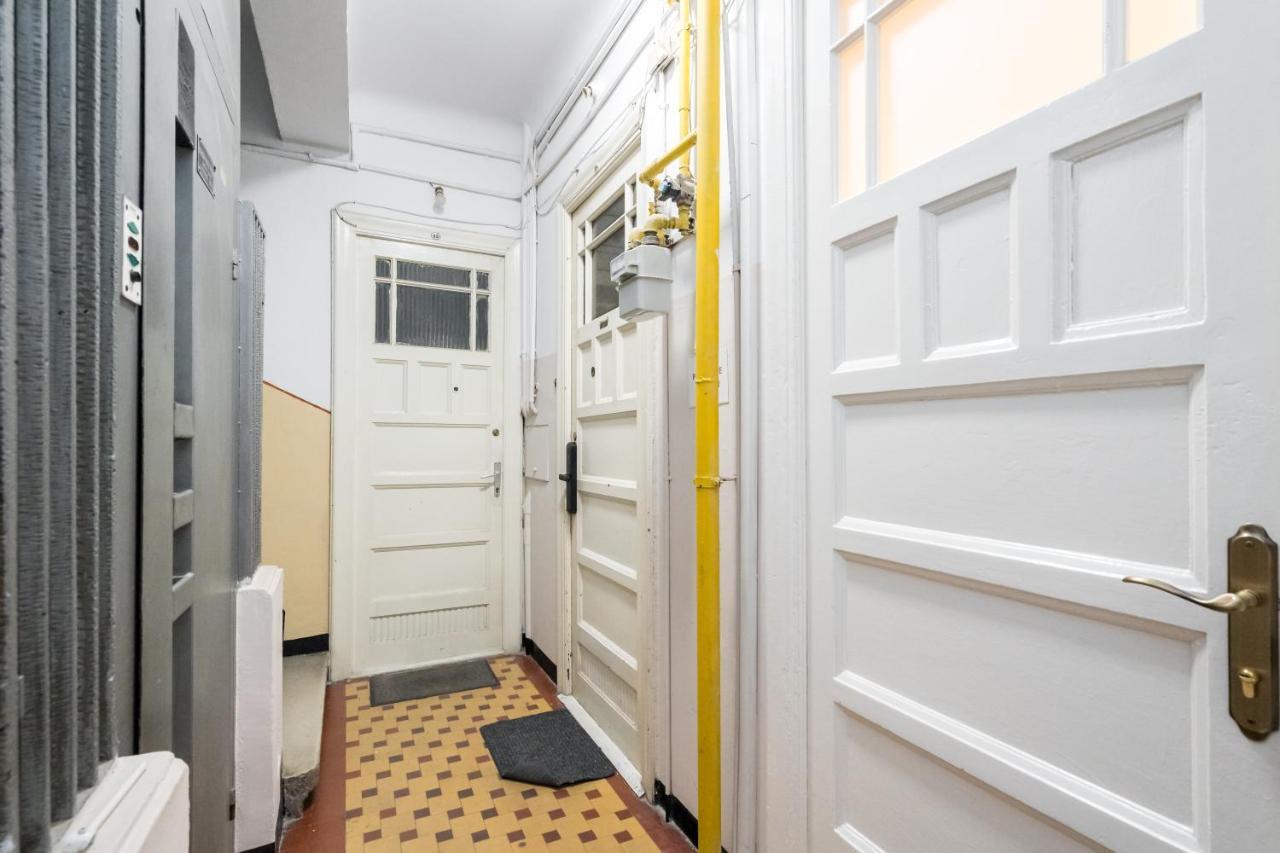 Cismigiu Serenity: 1Br Flat With Scenic Balcony Βουκουρέστι Εξωτερικό φωτογραφία
