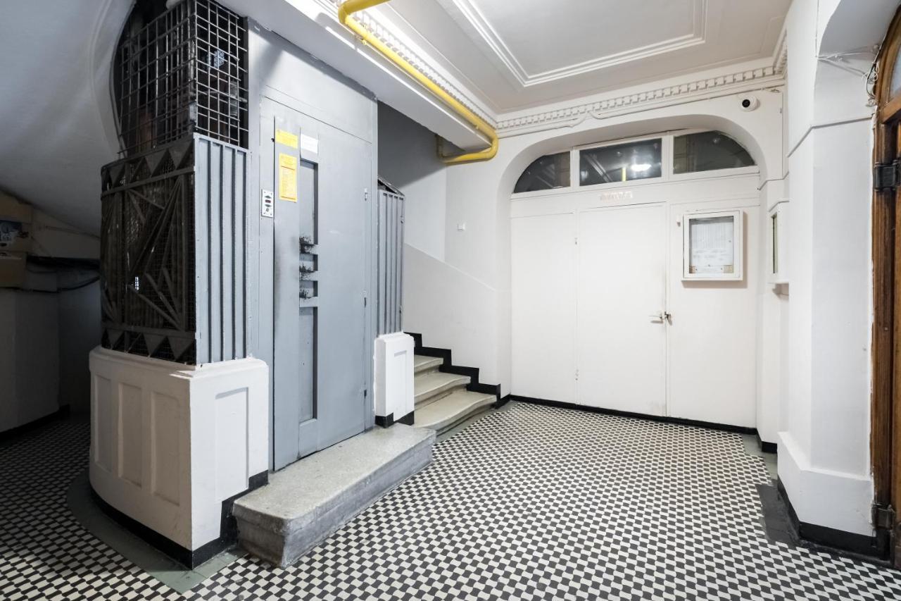 Cismigiu Serenity: 1Br Flat With Scenic Balcony Βουκουρέστι Εξωτερικό φωτογραφία