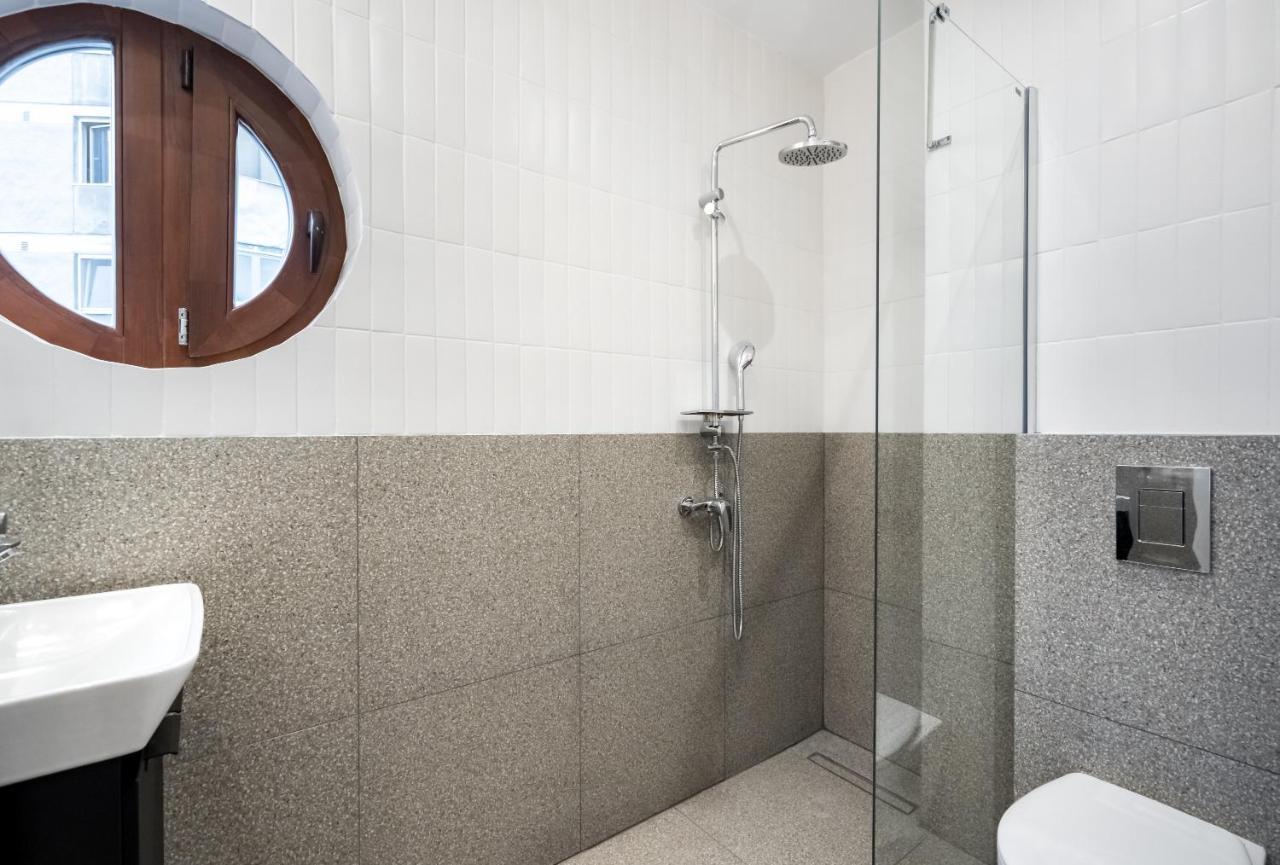 Cismigiu Serenity: 1Br Flat With Scenic Balcony Βουκουρέστι Εξωτερικό φωτογραφία