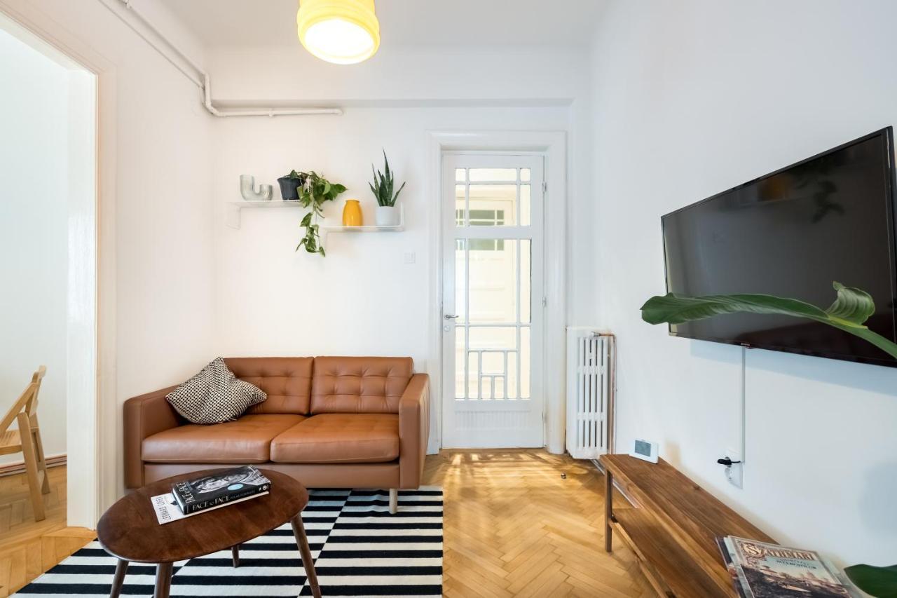Cismigiu Serenity: 1Br Flat With Scenic Balcony Βουκουρέστι Εξωτερικό φωτογραφία