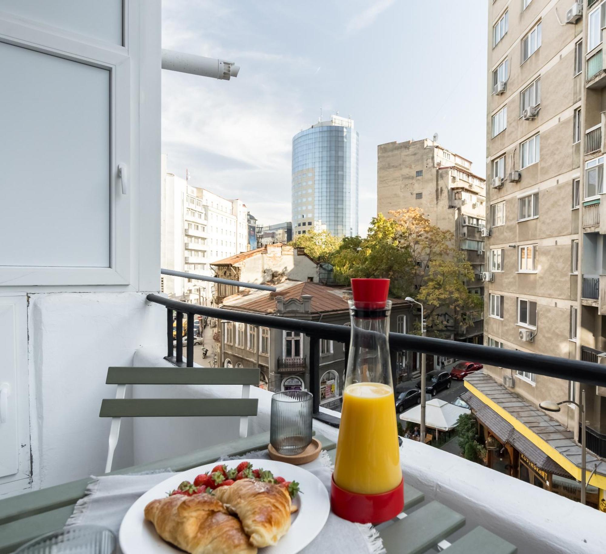 Cismigiu Serenity: 1Br Flat With Scenic Balcony Βουκουρέστι Εξωτερικό φωτογραφία